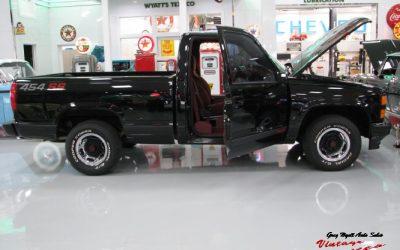 1990 Chevrolet  Black SS 454 pickup   “Just In “